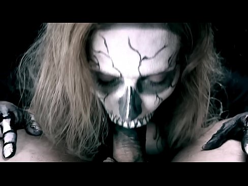 ❤️ Demon cailín sucking coileach lena béal dubh agus shlogtha cum. ️❌  Porn álainn  ag ga.credit-assorti.ru ❌️